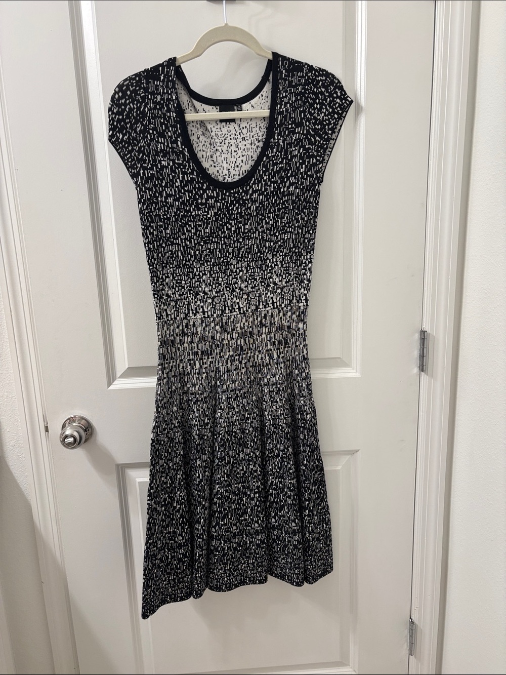 White House Black Market Black & White Knit Midi Dress